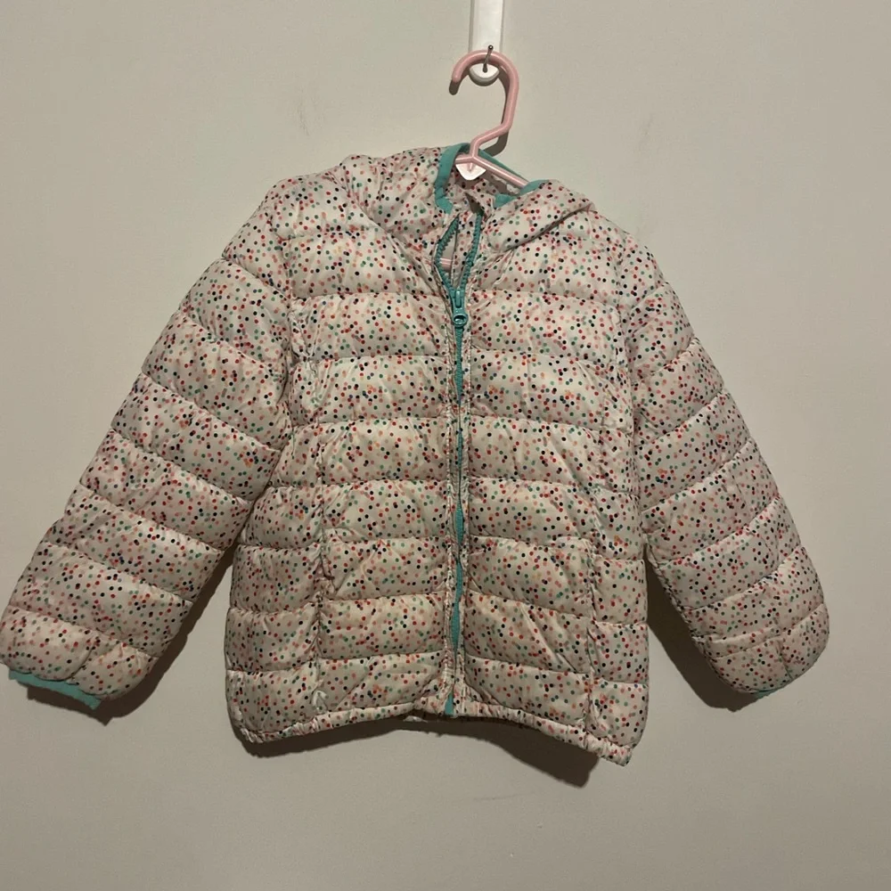 Baby Gap‎ Lightweight puffer jacket in confetti for toddlers size 5 - Primaloft
